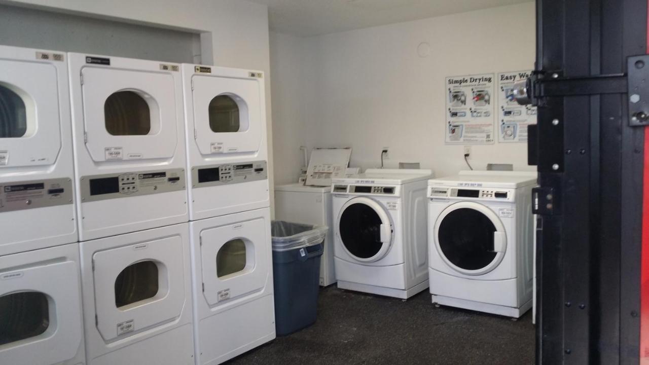 Intown Suites Extended Stay Houston Tx - Jersey Village Εξωτερικό φωτογραφία